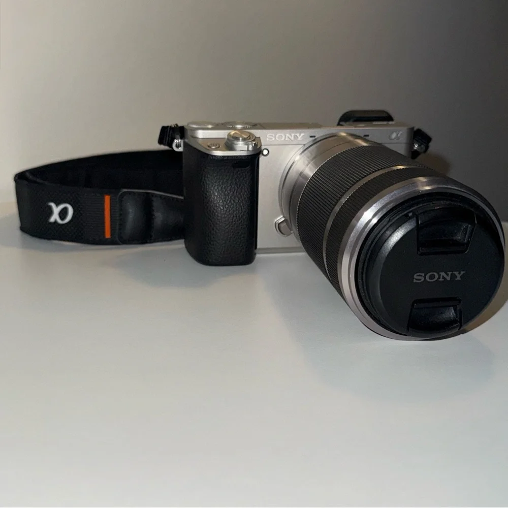 Sony a6000 - 24.3 MP Mirrorless Camera Body & 55‑210mm OSS Lens - Silver
